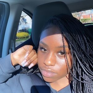 Meet your Posher, Mariama